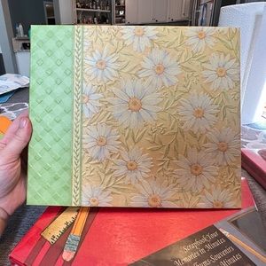 8x8 photo album/scrapbook